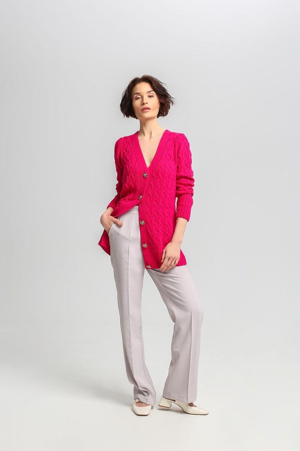 Cardigan model 196823